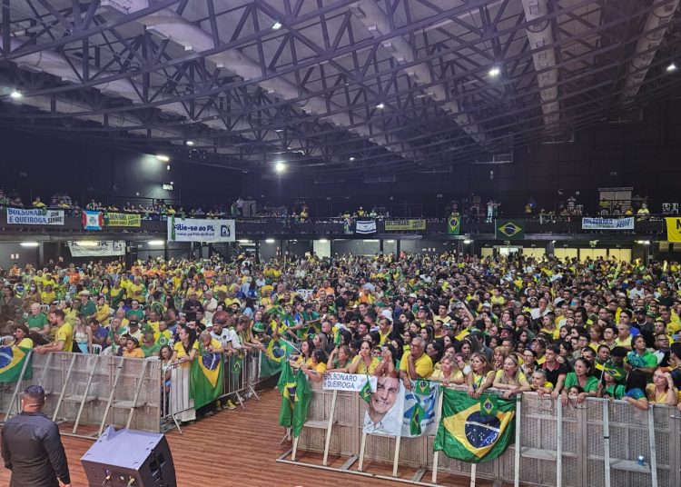 A manipulação da informação – Por Júnior Gurgel