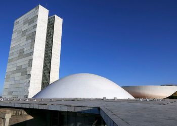 Congresso tem 17 MPs em análise e 3 perdem validade neste mês