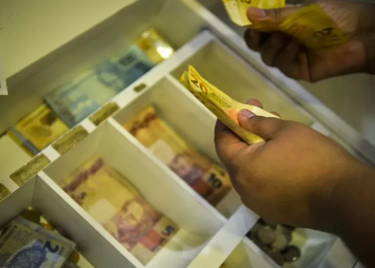 Desenrola Brasil: renegociação de dívidas da Faixa 2 começa na segunda