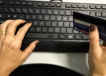 Médicos descartam quadro de AVC ou infarto e dão alta a Ronaldo Guerra