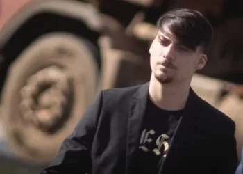 Jair Renan Bolsonaro é um dos alvos da Operação Nexum