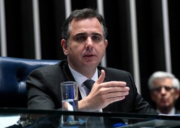 Rodrigo Pacheco anuncia comissão de juristas para atualizar Código Civil