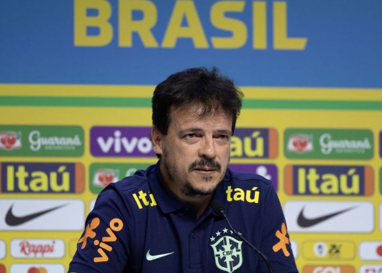 Maioria do STF vota para tornar Zambelli ré por porte ilegal de armas