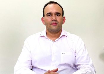 Jhony reitera desejo de disputar prefeitura de CG e elogia Daniella Ribeiro