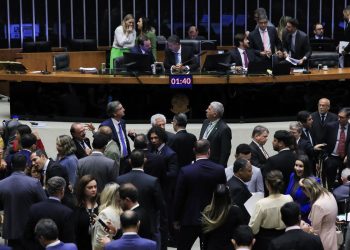 Câmara aprova urgência e minirreforma eleitoral vai a Plenário