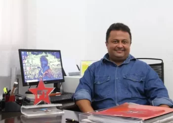 Ginasta Rebeca Andrade é bicampeã mundial do salto na Bélgica