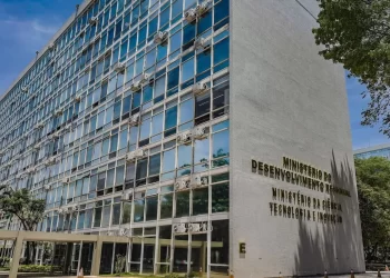 Parentes de brasileiro em Gaza são mortos após bombardeio de Israel