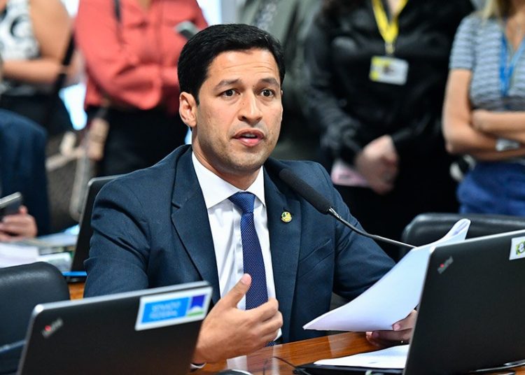 Plenário do Senado vota Desenrola Brasil nesta segunda-feira