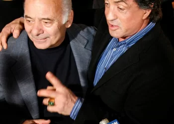 Ator indicado ao Oscar por “Rocky”, Burt Young morre aos 83 anos