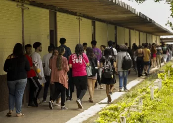Atriz Elizângela morre aos 68 anos no interior do Rio de Janeiro