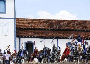 Lula indica Flávio Dino para vaga no STF e Paulo Gonet para PGR