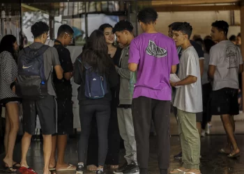 Professores recomendam revisão e descanso na reta final para o Enem