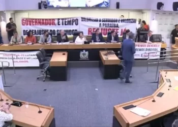 Servidores estaduais da Paraíba se mobilizam pela data-base e cobram reajuste de 21% para 2024