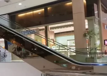 Grupo armado invade joalheria Vivara e rouba ouro no Mangabeira Shopping