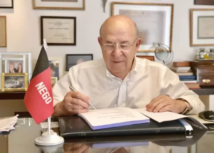 Paraibano disputa cadeira na Academia Brasileira de Letras