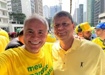 Queiroga foi o único pré-candidato a prefeito de João Pessoa presente em ato de Bolsonaro