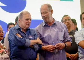 Ciro Gomes quer federação do PDT com o PSDB, que faz oposição a Lula