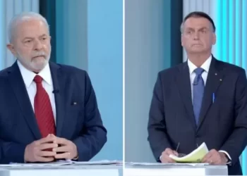 Paraná Pesquisas: Bolsonaro venceria Lula se as eleições presidenciais fossem hoje