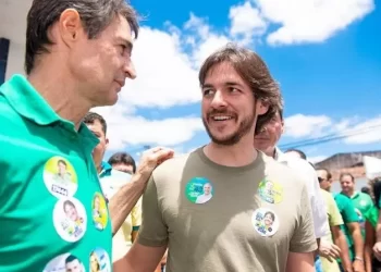 Pedro Cunha Lima defende nome de Romero Rodrigues para o Governo do Estado