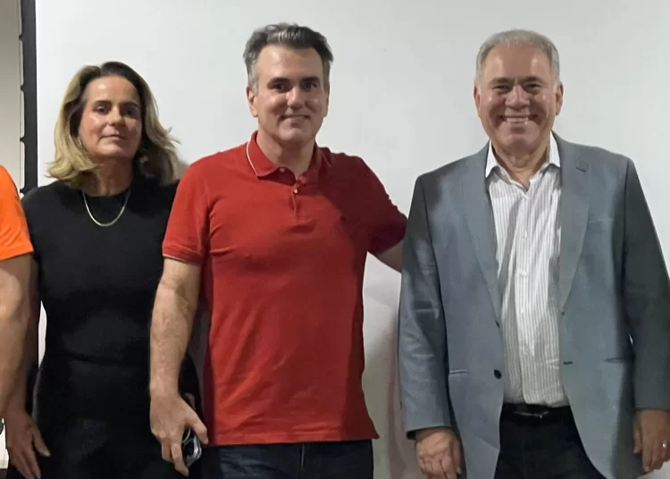 Queiroga e Queiroz criam nova força em João Pessoa: PL e NOVO