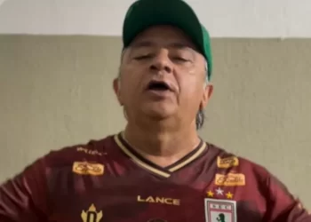 Aldeone canta ‘Disparada’ e provoca o Treze após classificação para a final do Paraibano