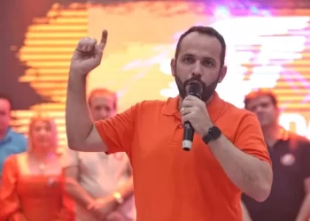 Glicério Feitosa diz que Luciene Gomes faz péssima gestão em Bayeux e aposta em indecisos para vencer