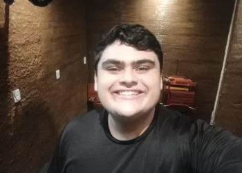 Neto de Ronaldo Cunha Lima busca vaga na Câmara de Campina Grande