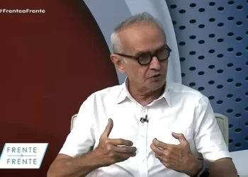 Cícero Lucena critica decisão de candidatura própria do PT