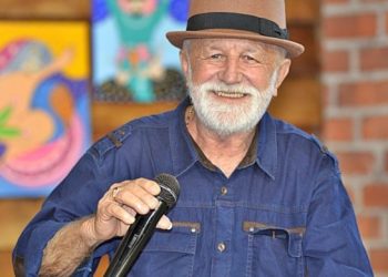 Após se aposentar dos palcos, Biliu de Campina passa mal e é levado para UTI