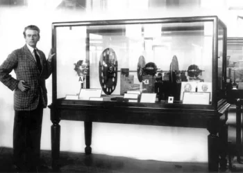 A Revolução da televisão: A invenção que transformou o mundo – Por Hermano Araruna