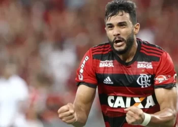 Ceifador no Belo: Botafogo-PB fecha com o centroavante Henrique Dourado, ex-artilheiro da série A