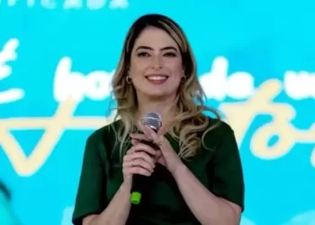 Annelise diz que convite para ser vice de Bolinha em Campina partiu de Michelle Bolsonaro
