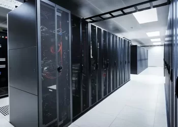 Emissões de carbono das Big Techs aumentam drasticamente com boom da Inteligência Artificial – Por Hermano Araruna